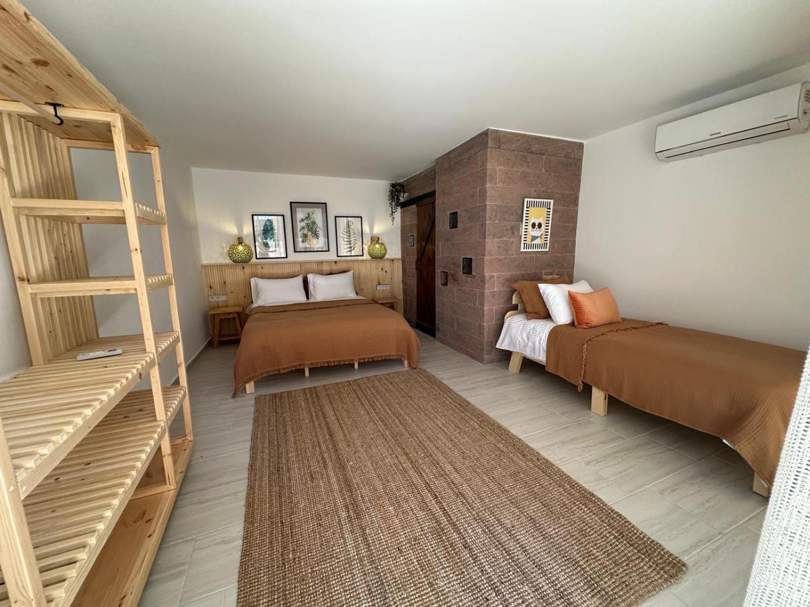 Monk Island Hotel Izmir Exterior photo